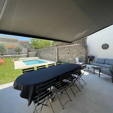 Villa Piscine Privee Sans Vis A Vis / Calme / Babyfoot *